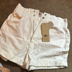 Levi's White Denim Shorts